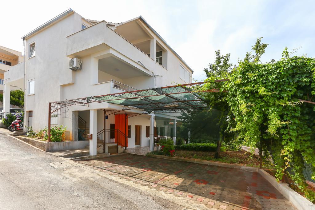 Apartments Ivan Трогир Экстерьер фото