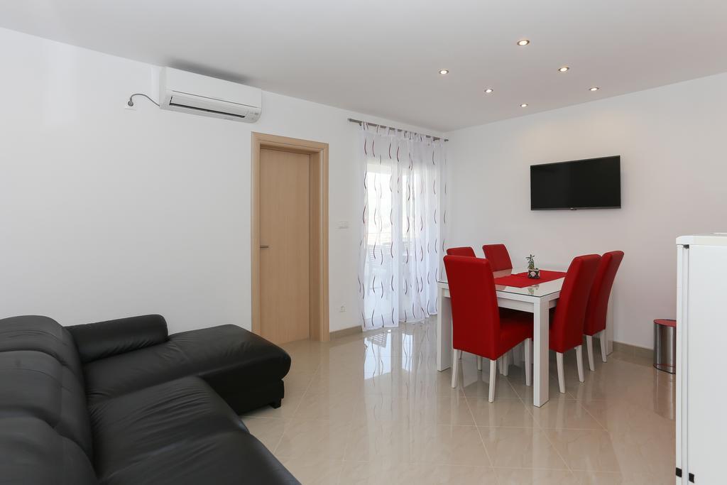 Apartments Ivan Трогир Экстерьер фото