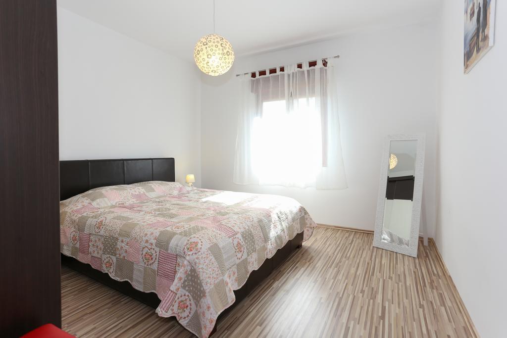 Apartments Ivan Трогир Экстерьер фото