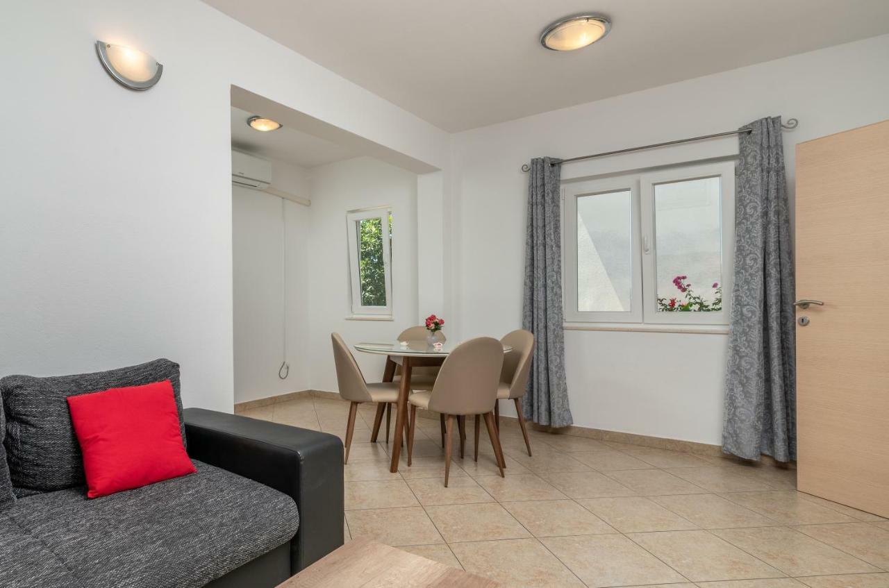 Apartments Ivan Трогир Экстерьер фото